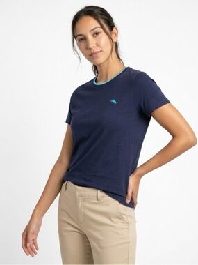 Resortwear tropical island Tommy Bahama navy blue t-shirt Size L